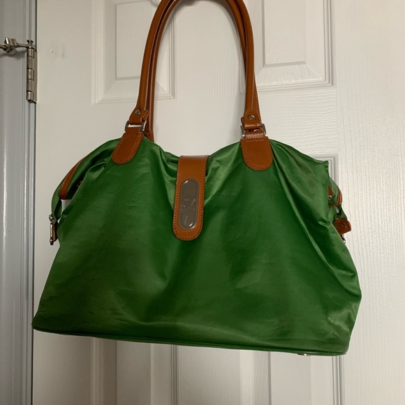 Great traveling bag by JM green color - Picture 1 of 5